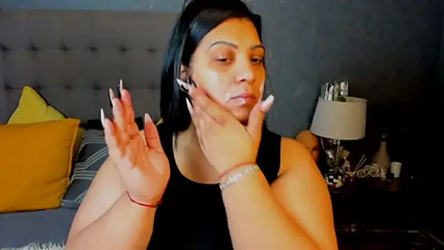 Snapshot of AmyCubes chatting on 03.15.26 AmyCubes online show from 03.15.26