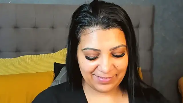 Snapshot of AmyCubes chatting on 03.18.26 AmyCubes online show from 03.18.26