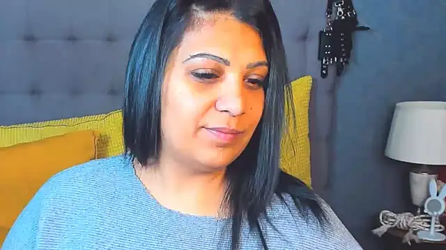 Snapshot of AmyCubes chatting on 04.15.26 AmyCubes online show from 04.15.26