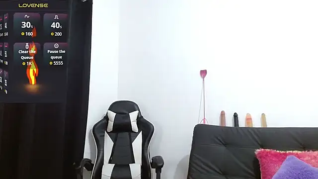 Kiara-Rider online show from 11.15.25