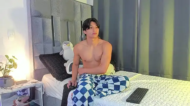 Snapshot of All3ssandr0 chatting on 02.14.26 All3ssandr0 online show from 02.14.26