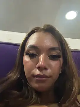 Snapshot of Nikol_Rang__ chatting on 02.06.25 Nikol Rang online show from 02.06.25