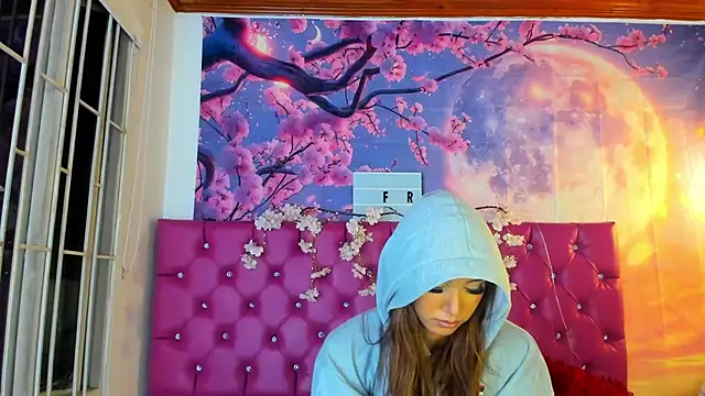Snapshot of Nikol_Rang__ chatting on 02.25.25 Nikol Rang online show from 02.25.25