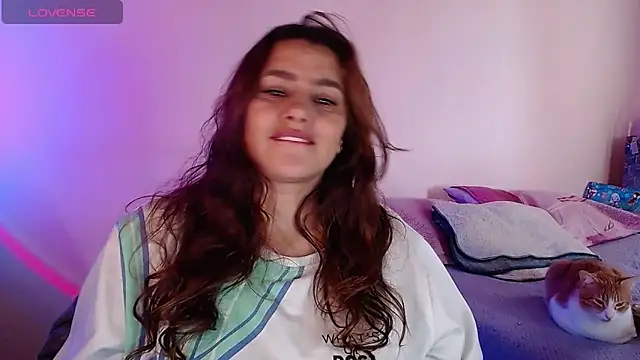 Snapshot of Lu_perez chatting on 12.23.24 Lu perez online show from 12.23.24