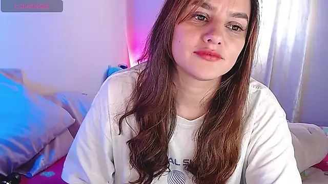 Snapshot of Lu_perez chatting on 01.15.25 Lu perez online show from 01.15.25