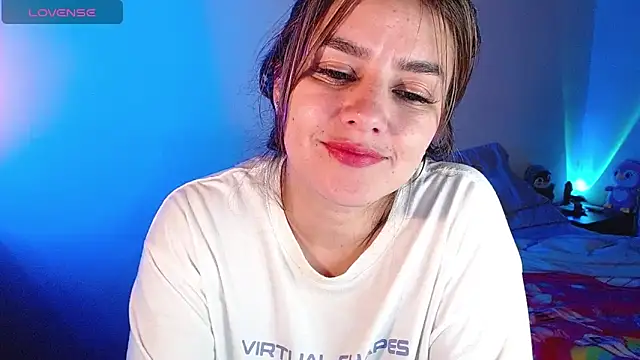 Snapshot of Lu_perez chatting on 01.16.25 Lu perez online show from 01.16.25