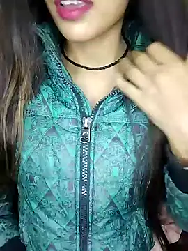 Snapshot of Sreya213 chatting on 12.05.24 Sreya213 online show from 12.05.24