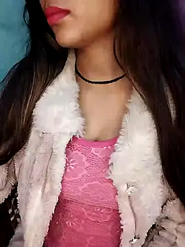 Snapshot of Sreya213 chatting on 12.29.24 Sreya213 online show from 12.29.24