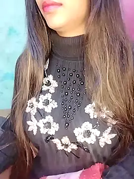 Snapshot of Sreya213 chatting on 01.04.25 Sreya213 online show from 01.04.25