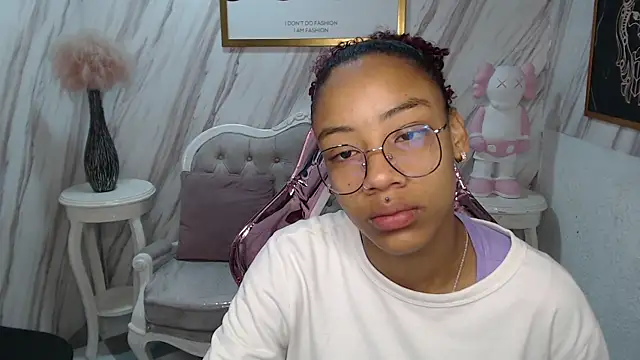 Violeth b online show from 02.18.25