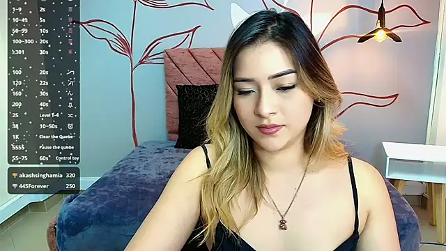 DahliaMoore online show from 12.02.24