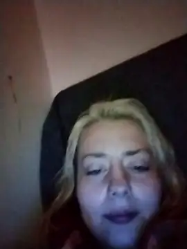 Snapshot of SkarlettRose96 chatting on 01.19.26 SkarlettRose96 online show from 01.19.26