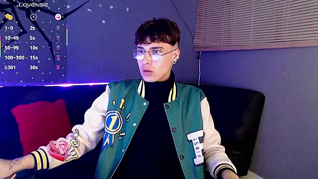 Jeam hot online show from 09.23.25