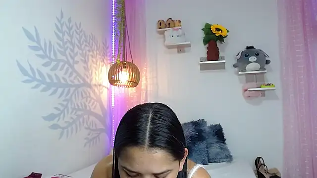 Snapshot of Alison_Wiley chatting on 10.09.25 Alison Wiley online show from 10.09.25