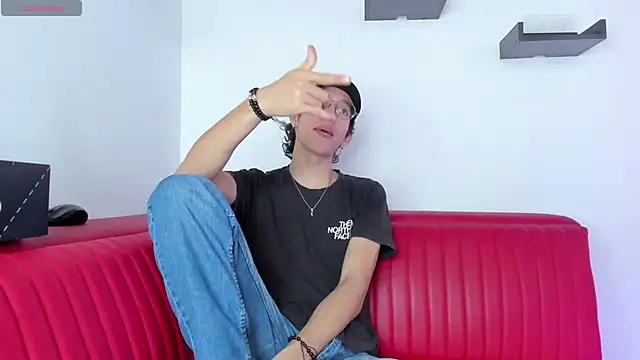 manu vera online show from 12.24.24