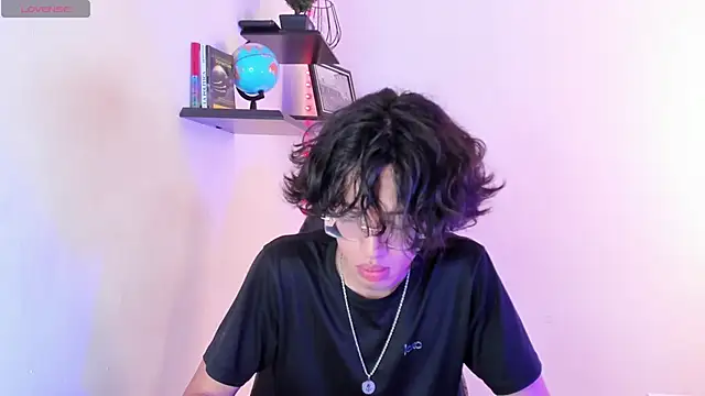 manu vera online show from 09.17.25