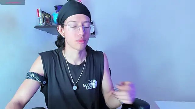 manu vera online show from 10.13.25