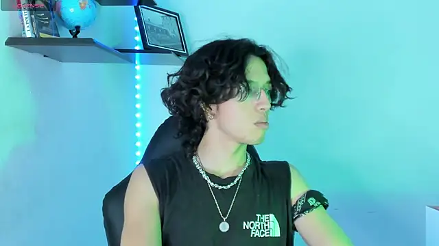 manu vera online show from 10.24.25