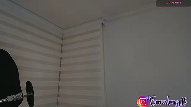 venusleroy  online show from 10.24.25