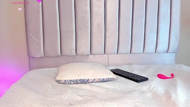 Snapshot of nastyalvanova chatting on 03.12.25 nastyalvanova online show from 03.12.25