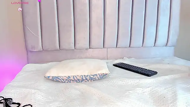 Snapshot of nastyalvanova chatting on 03.12.25 nastyalvanova online show from 03.12.25
