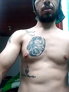 Gatohot23 online show from 02.17.25