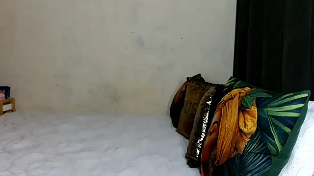 quenliyasa online show from 02.14.26