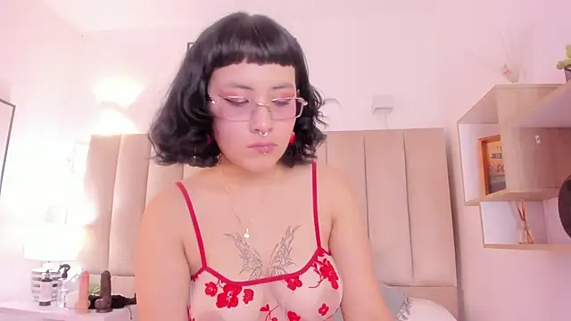 Haru Bonny online show from 12.13.24