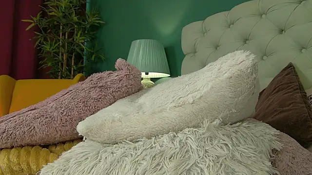 Foxxxy MILF online show from 01.23.25