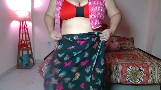 Snapshot of Naughty_Ayesha1 chatting on 06.11.26 Naughty Ayesha1 online show from 06.11.26
