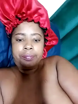 2Sweetysmile online show from 02.17.26