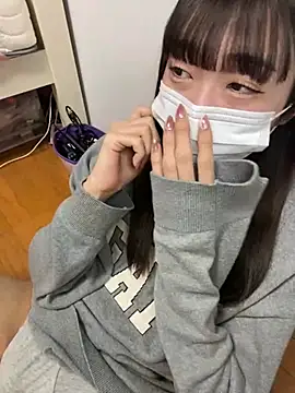 Snapshot of pantumieteruyo chatting on 02.12.25 pantumieteruyo online show from 02.12.25