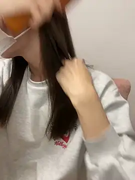 Snapshot of pantumieteruyo chatting on 03.19.25 pantumieteruyo online show from 03.19.25