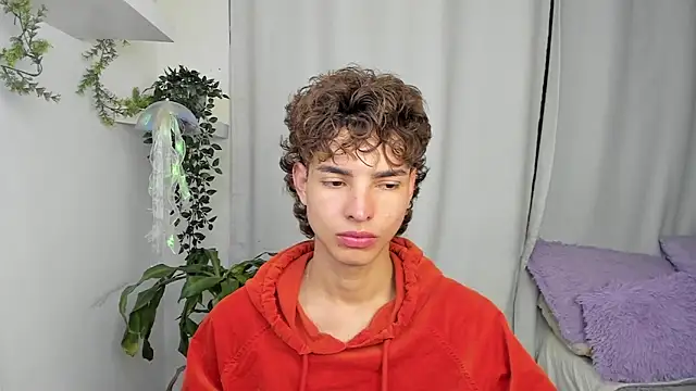 santy-kitty online show from 01.12.26