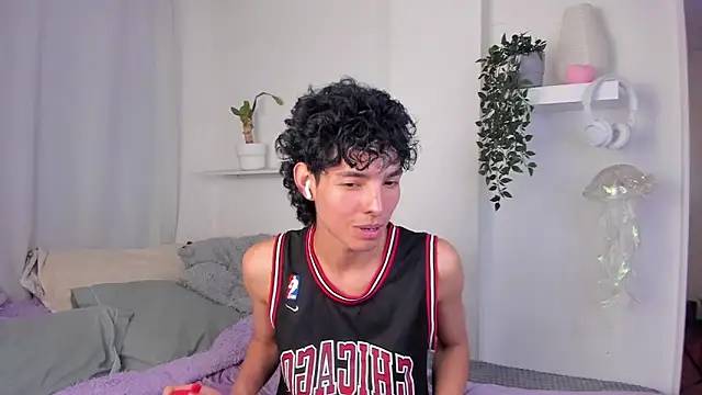 Snapshot of santy-kitty chatting on 02.03.26 santy-kitty online show from 02.03.26