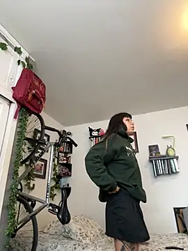 Snapshot of EemaHaruki chatting on 09.22.25 EemaHaruki online show from 09.22.25