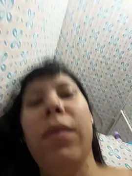 EemaHaruki online show from 12.17.25