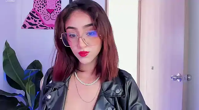 MelodieRoy online show from 02.05.25