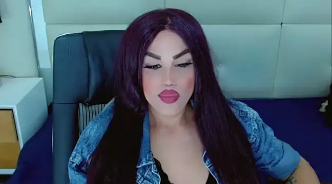 NathaliaCross online show from 12.20.24