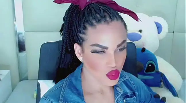 NathaliaCross online show from 02.13.25