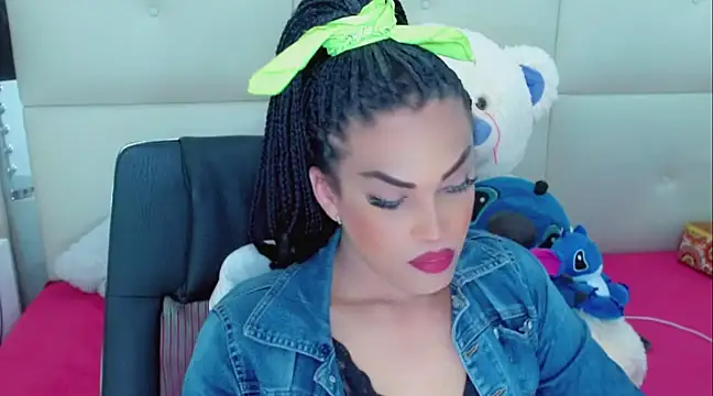 NathaliaCross online show from 02.24.25