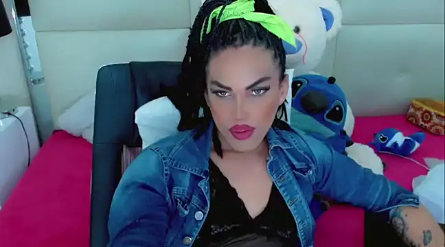 NathaliaCross online show from 02.24.25