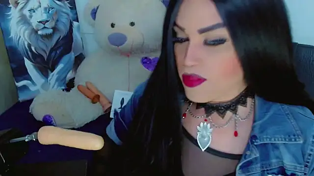 NathaliaCross online show from 10.26.25