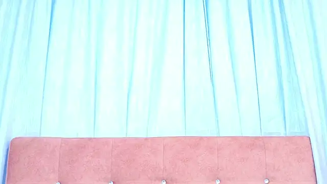 AlliciaKim online show from 11.01.25