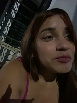 perlita05 online show from 02.04.25