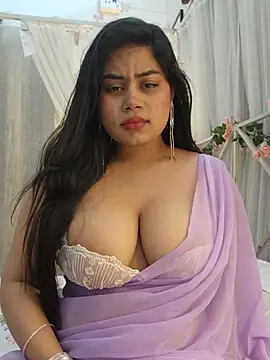 Snapshot of its_amesha chatting on 12.08.24 its amesha online show from 12.08.24