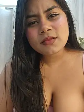 Snapshot of its_amesha chatting on 12.23.24 its amesha online show from 12.23.24