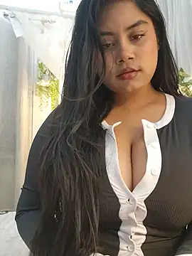 Snapshot of its_amesha chatting on 01.02.25 its amesha online show from 01.02.25