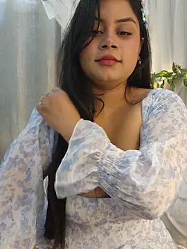 Snapshot of its_amesha chatting on 01.08.25 its amesha online show from 01.08.25