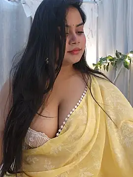 Snapshot of its_amesha chatting on 01.10.25 its amesha online show from 01.10.25